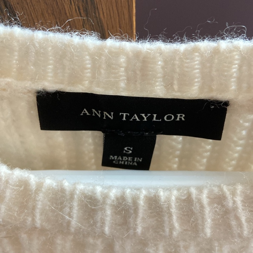 ANN TAYLOR - Picture 2 of 2